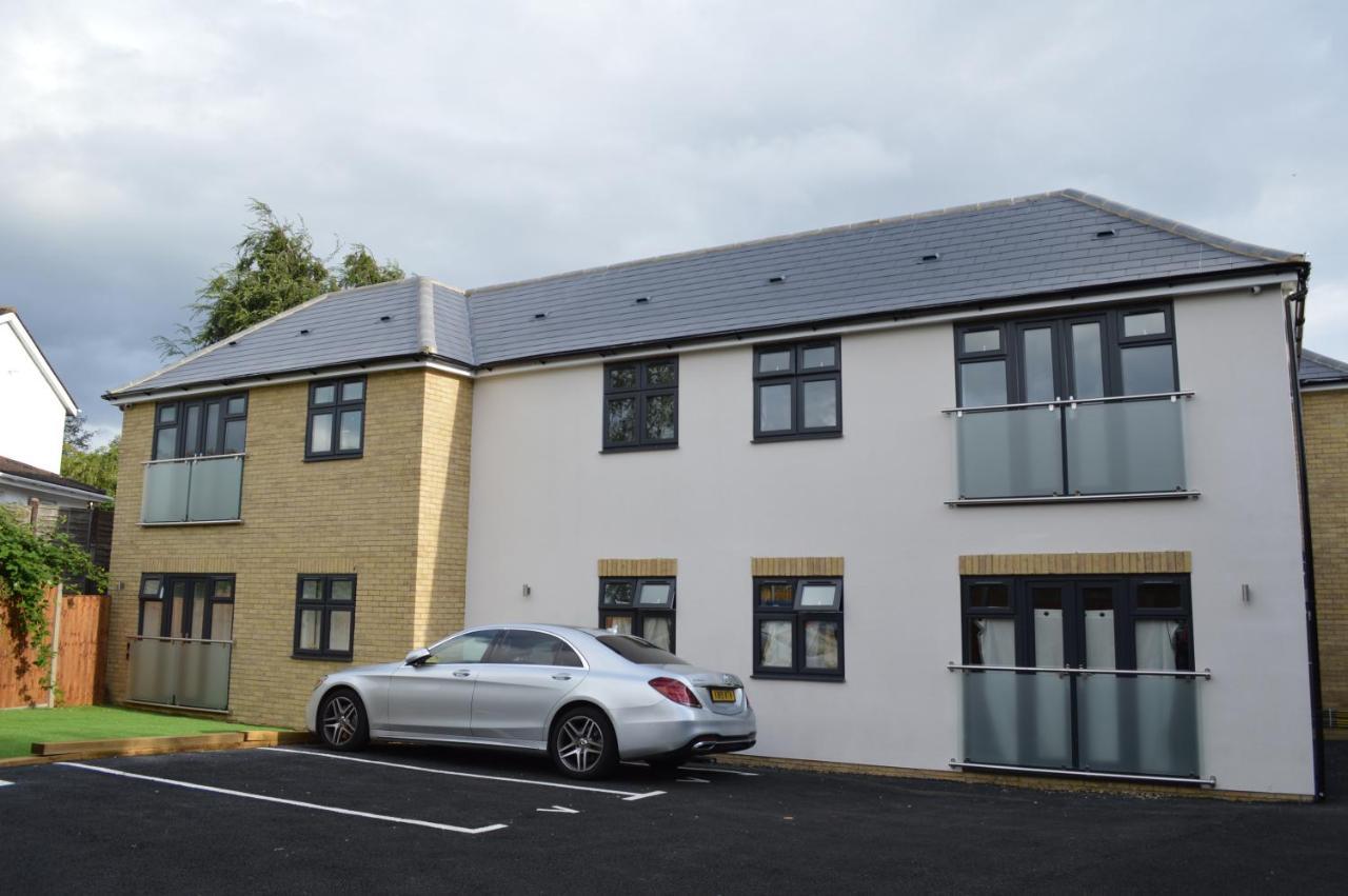 The 'Pinky' - Beautiful 1 Bed Apartment In Hatfield - Free Parking - Near Uni & Business Park - Big Savings On Long Stays エクステリア 写真