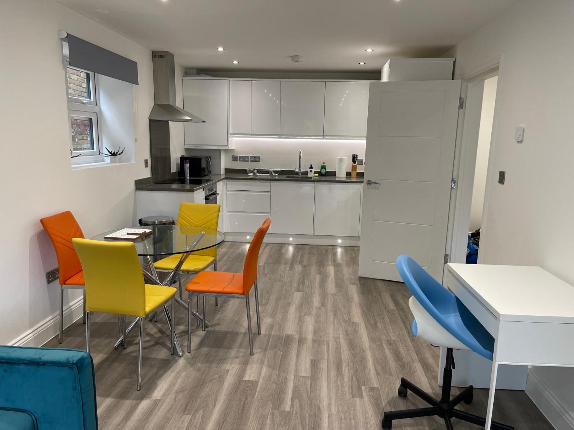 The 'Pinky' - Beautiful 1 Bed Apartment In Hatfield - Free Parking - Near Uni & Business Park - Big Savings On Long Stays エクステリア 写真